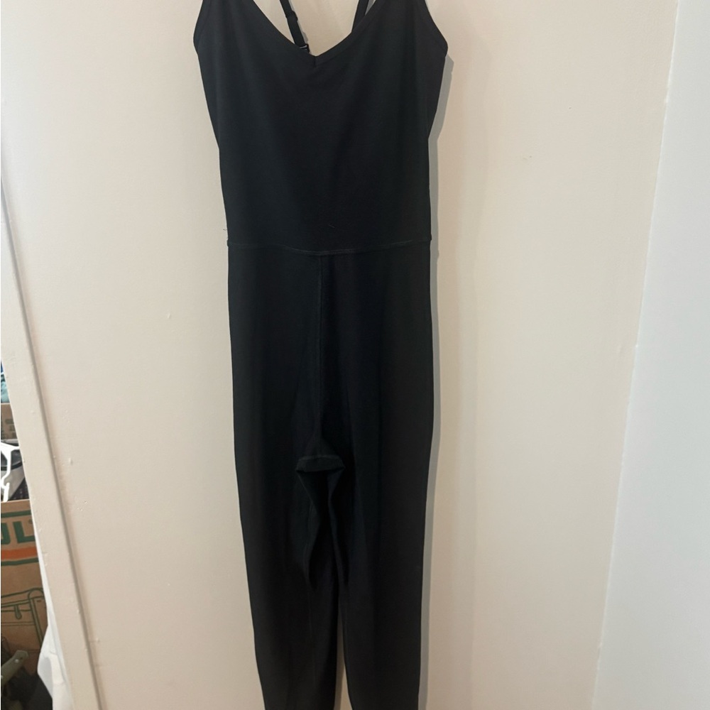 Old Navy Black Sleeveless Jumpsuit with V-Neck